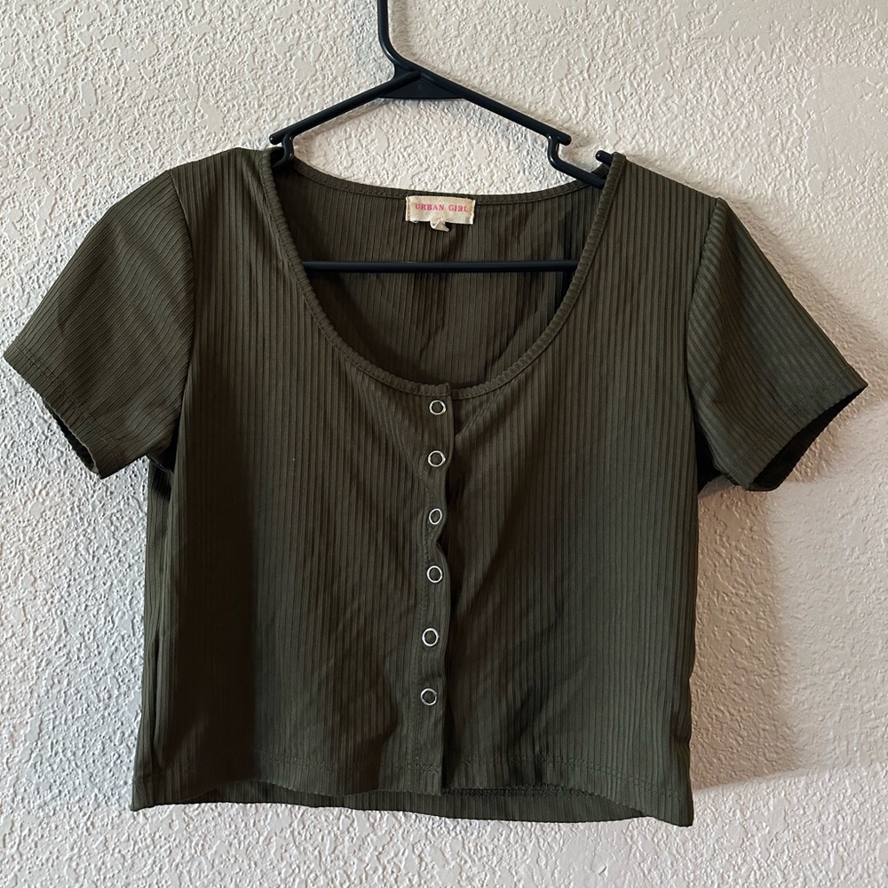 crop top